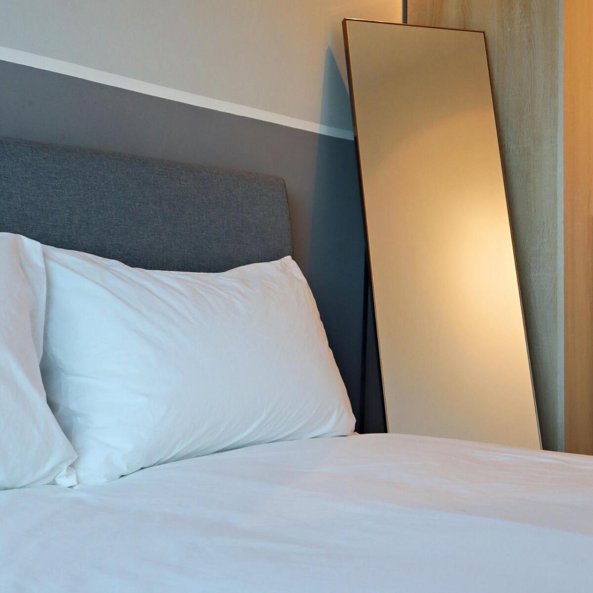 6pax Modern-contemporary, Reizz, Pangsapuri *