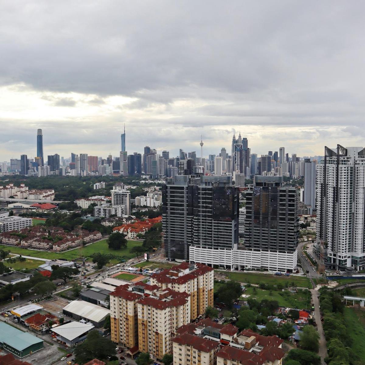 Pangsapuri 6pax Modern-contemporary, Reizz, Kuala Lumpur